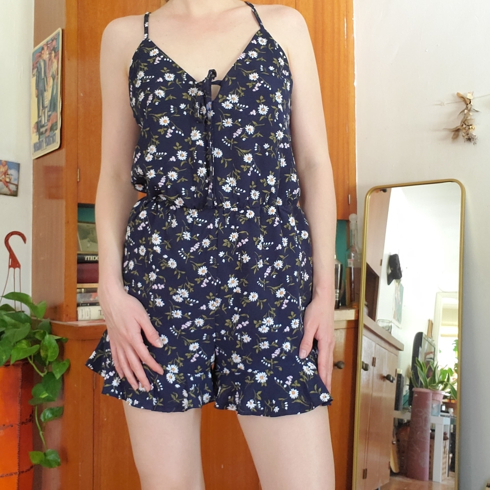 Brand New Everly Daisy Romper